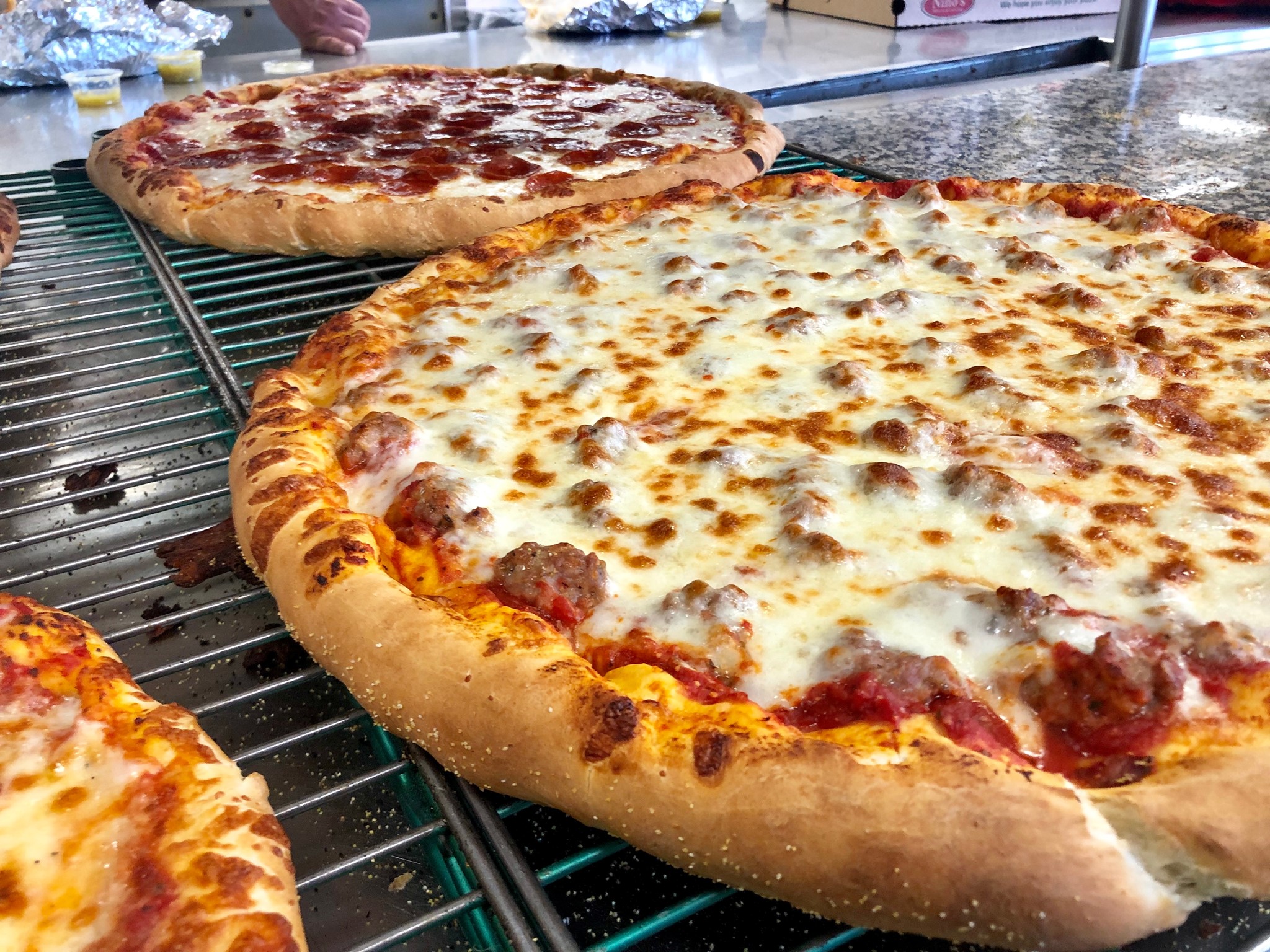 ninos pizzeria and catering in buffalo grove il