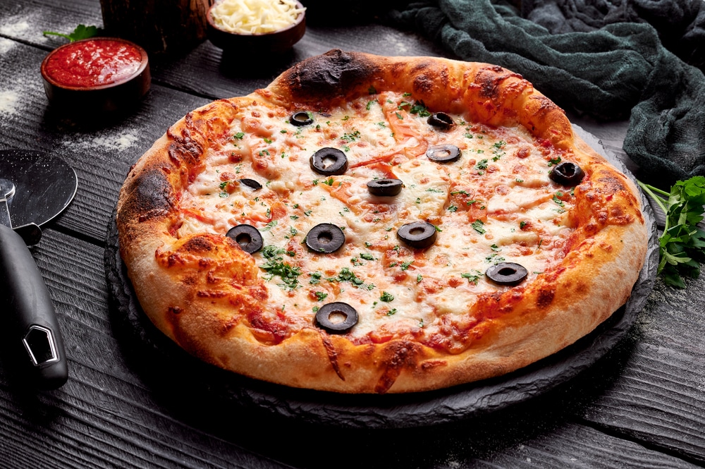 Traditional Italian Artisanal Pizza