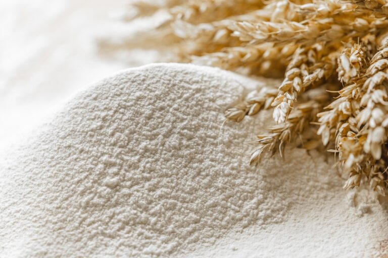 Pizza Flour Vs Bread Flour What S The Difference Pizzaware Pizza Flour Vs Bread Flour What S The Difference Pizzaware