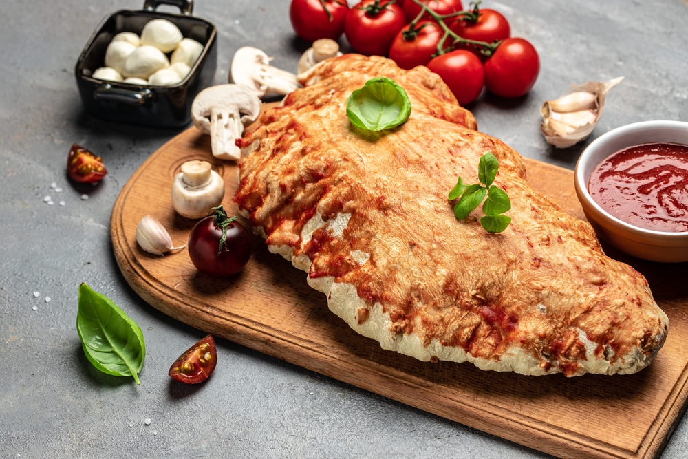 Calzone Pizza With Tomatoes