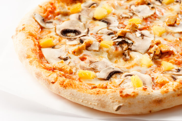 CornMeal for Pizza: How to Use It for the Perfect Crust - Pizzaware