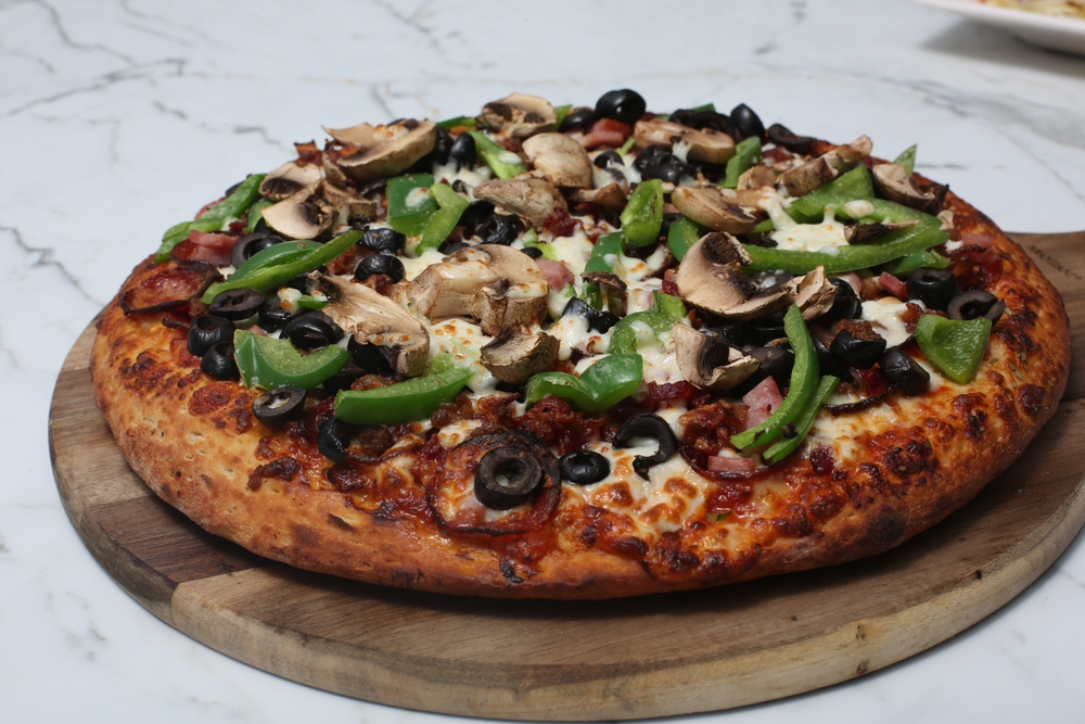 Vegetarian Mushroom Pizza Combination
