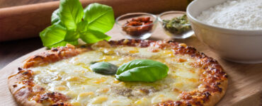 Delicious roman pinsa with mozzarella